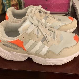 Womans Sneakers